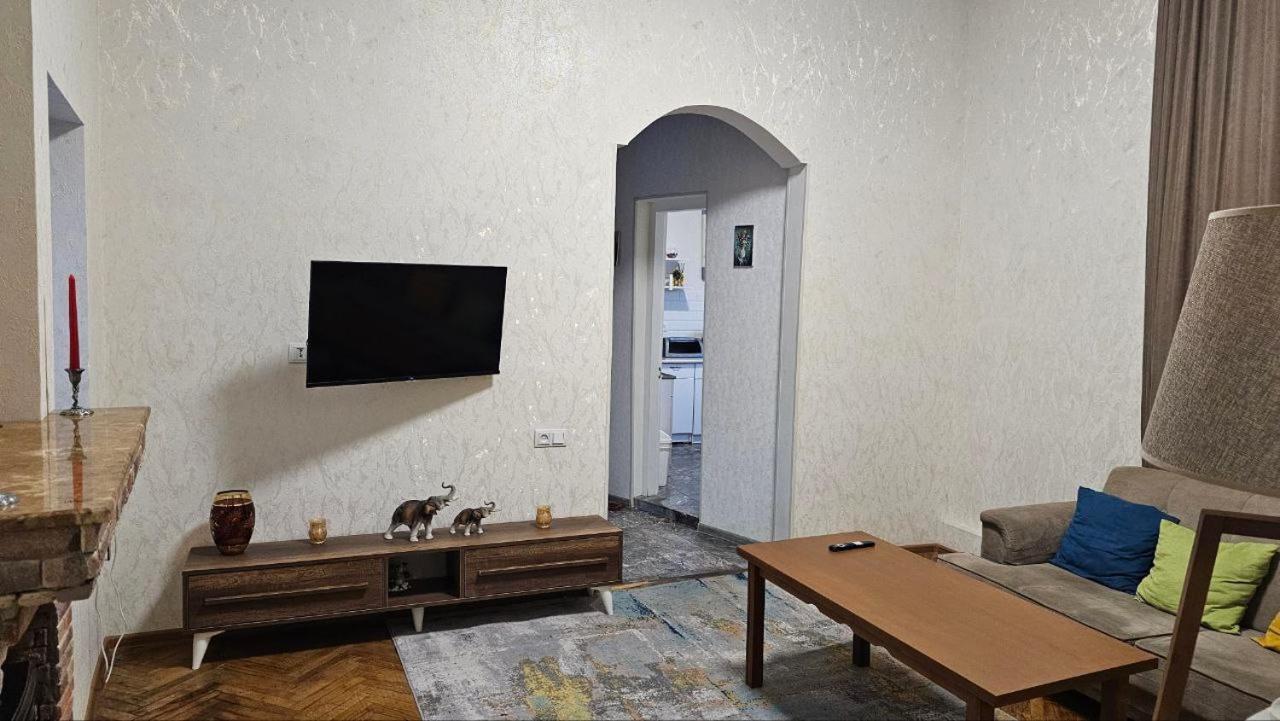 Apartamento Heart Of The Old Tiflis Exterior foto